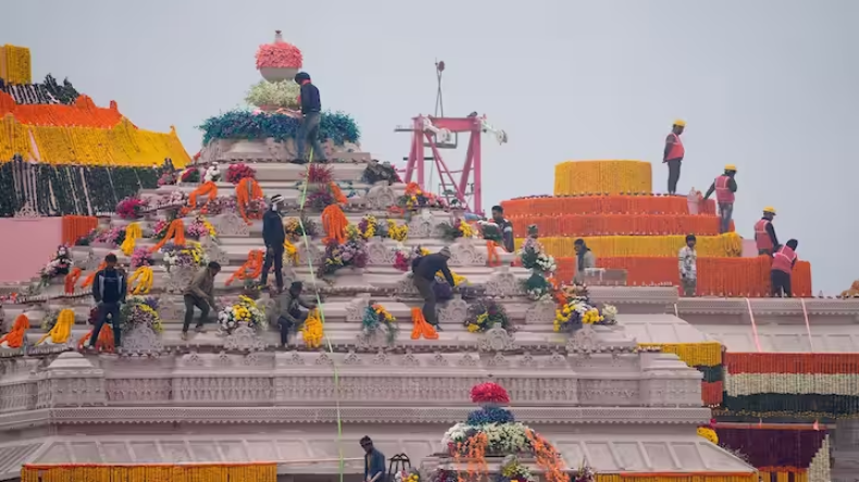 Ayodhya Ram Mandir : 3500 करोड़ की संपदा के मालिक हैं रामलला, भूमिपूजन के साथ शुरू हुआ था दान