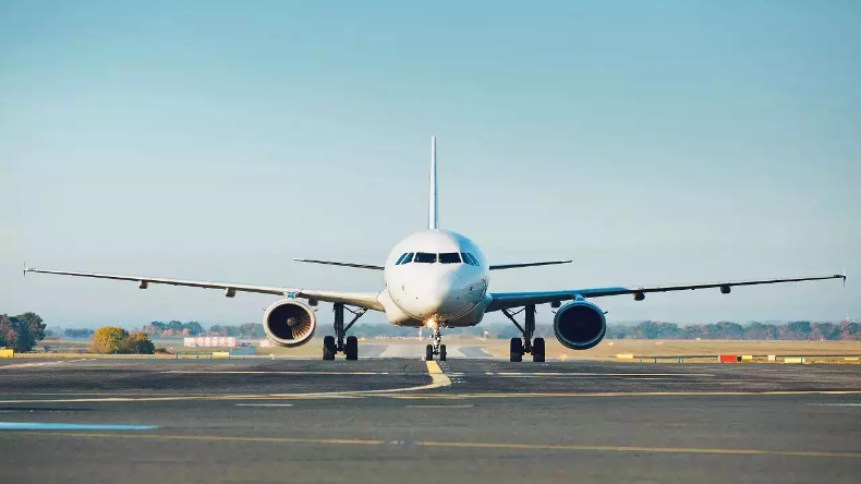 Jaipur-Kolkata flight: जयपुर-कोलकाता फ्लाइट का इमरजेंसी लैंडिंग, 160 यात्री थे सवार