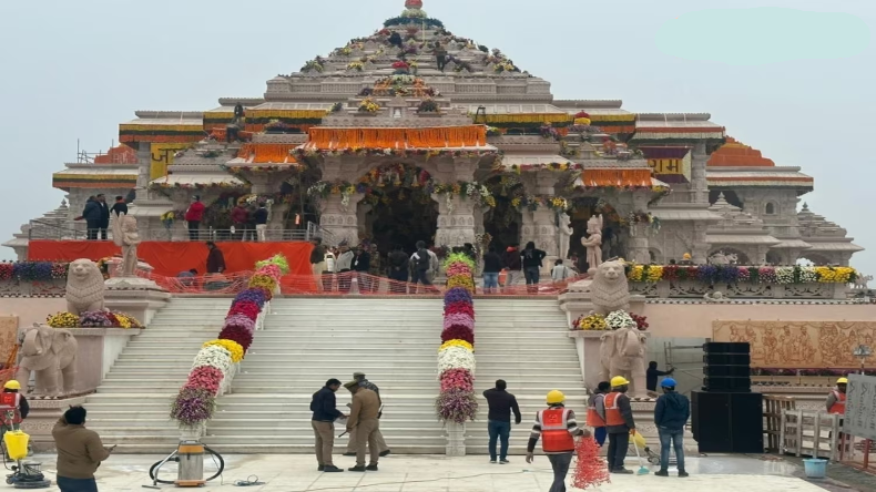 राम मंदिर की छत से टपक रहा है पानी… मुख्य पुजारी सत्येंद्र दास का बड़ा दावा