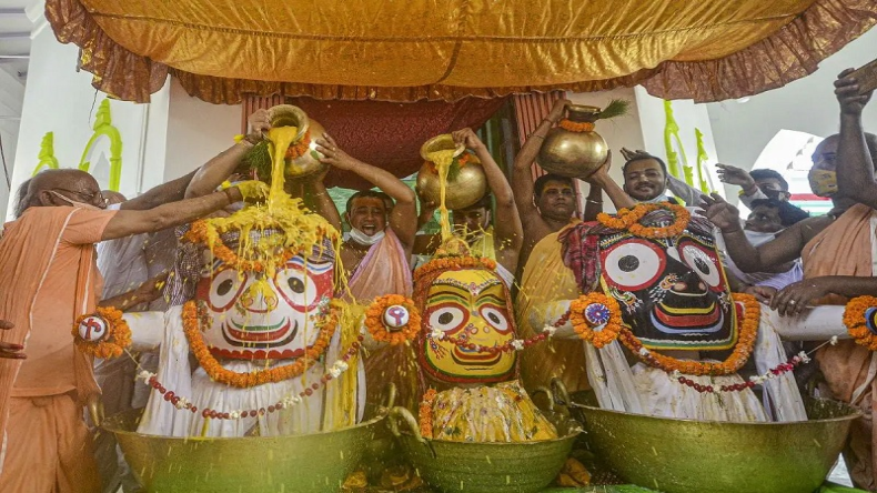 Jagannath Face: आखिर क्यों शीशे में दिखाई देनी बंद हो गई थी भगवान जगन्नाथ की प्रतिबिंब, कहानी है बहुत दिलचस्प