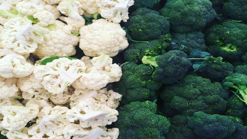 Broccoli vs Cauliflower: जानें ब्रोकली खाएं या फूलगोभी, किस के लाभ ज्यादा बेहतर