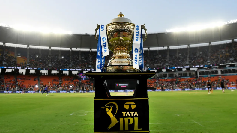 IPL 2024: क्या आईपीएल से कमाई के चक्कर में भविष्य को दांव पर लगा रहे इंडियन प्लेयर्स, जाने कारण?