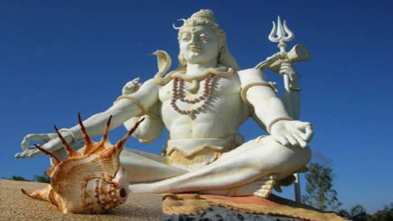 Mahashivratri: जानें शिवपुराण कथा के द्वारा भगवान शिव की पूजा में शंख क्यों है वर्जित