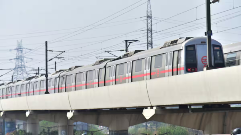 Delhi Metro:होली के दिन इतने बजे से चलेगी दिल्ली मेट्रो, डीएमआरसी ने दी जानकारी