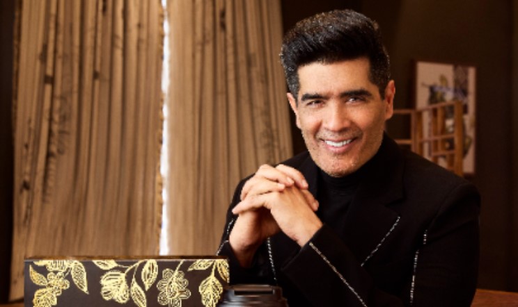 Manish Malhotra Party: मशहूर फैशन डिजाइनर मनीष मल्होत्रा ने अपने घर पर की पार्टी, बॉलीवुड सितारे भी हुए शामिल