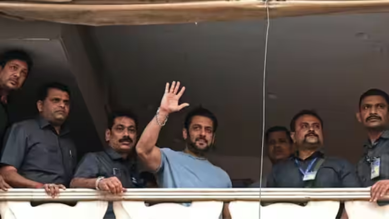 Salman Khan: ये तो सिर्फ ट्रेलर था… लॉरेंस बिश्नोई के भाई ने ली सलमान के घर पर हुई फायरिंग की जिम्मेदारी