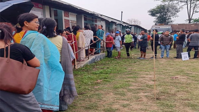 Lok Sabha Election: मणिपुर के 11 बूथों पर वोटिंग शुरू, हिंसा के बाद चुनाव आयोग ने दिया था पुनर्मतदान का आदेश