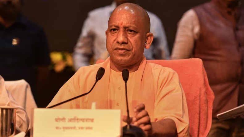 CM Yogi: सीएम योगी ने मथुरा से दिए बड़े संकेत, अब हमरा ध्यान ब्रज भूमि…