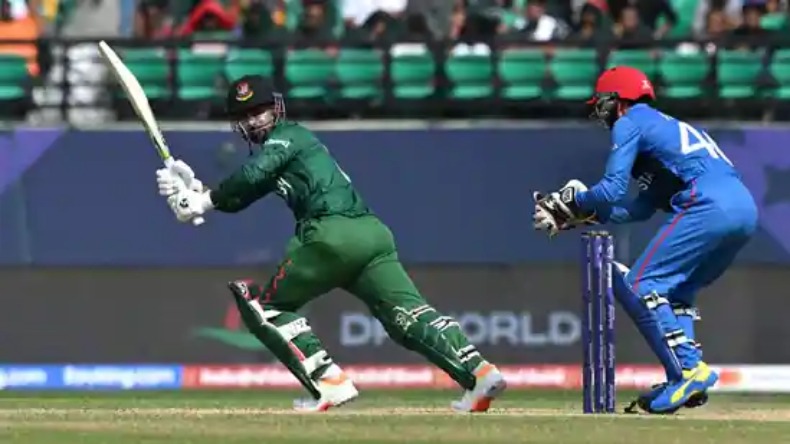 T20 World Cup 2024, AFG vs BAN: अफगानिस्तान सेमीफाइनल की अपनी संभावनाओं को बरकरार रखने के लिए खेलेगा