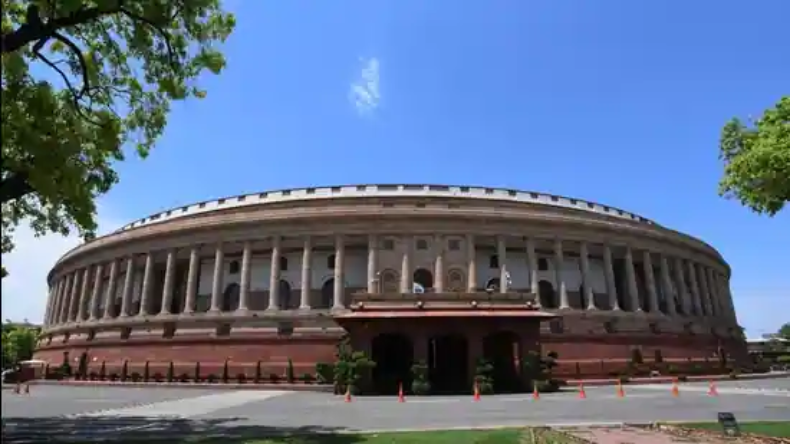 चुनाव में जीत के बाद एक संसद सदस्य की कितनी होती है सैलरी और क्या-क्या सुविधाएं मिलती है ?