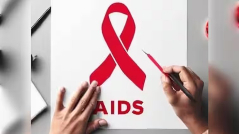 HIV और AIDS के लक्षण क्या होते हैं, जानें कारण और बचाव