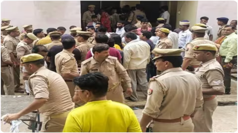 हाथरस हादसे में पुलिस ने 6 लोगों को किया गिरफ्तार, सत्संग के मुख्य आयोजक पर 1 लाख का इनाम