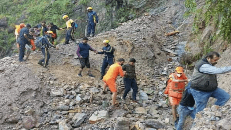 केदारनाथ धाम पर हुआ बड़ा हादसा, 3 लोगों की गई जान