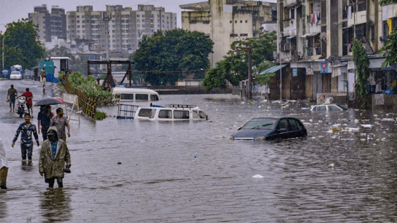 बारिश-बाढ़ के दौरान सिस्टम क्यों हो जाता है फेल, ITV के सर्वे में खुल गई पोल!