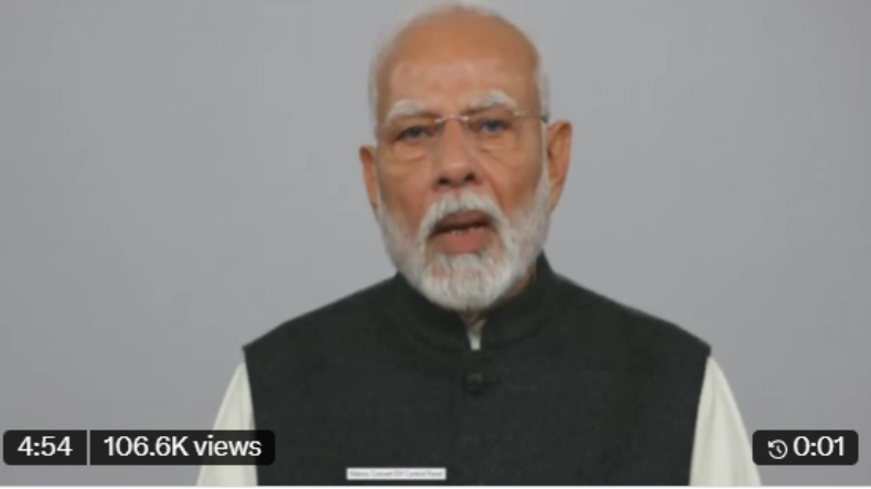 पाकिस्तान का जिक्र कर मनमोहन सिंह को ये क्या कह गए मोदी, देखिए Video